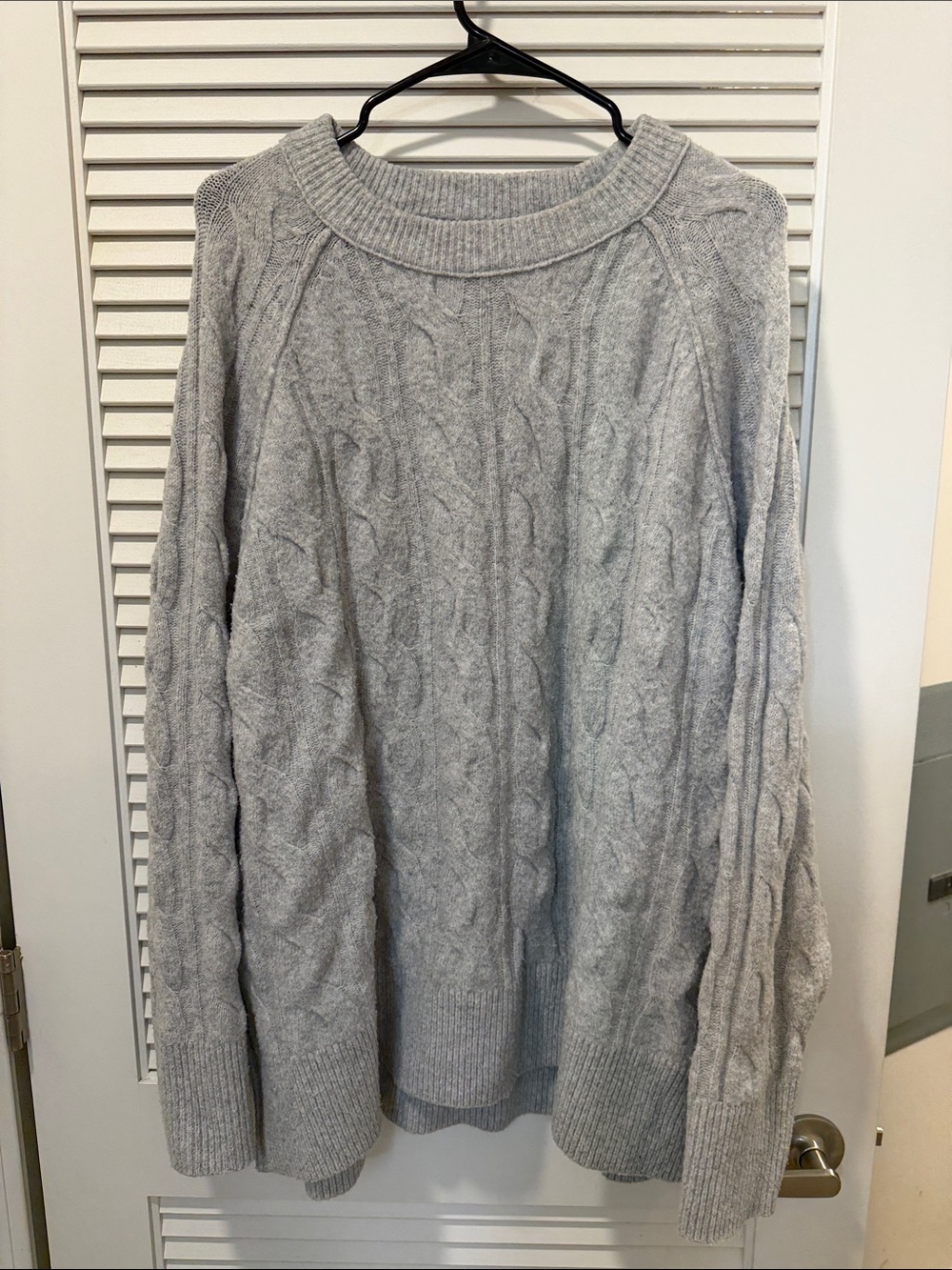 aerie Light Gray Women's Cable Knit Crewneck Sweater